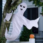 30+ Halloween Indoor & Outdoor House, Party & Store Decorations for 2016