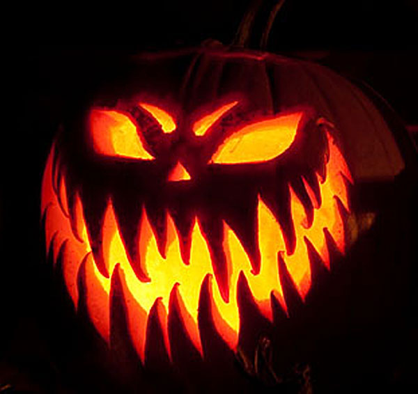 20 Most Scary Halloween Pumpkin Carving Ideas & Designs for 2016