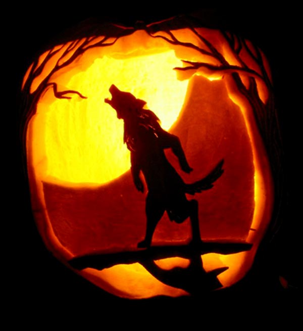 howling wolf pumpkin
