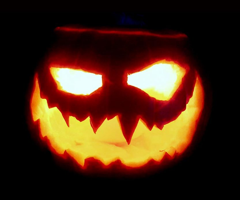 35 Scary Halloween Pumpkin Carving Ideas 2019 for Kids & Adults ...