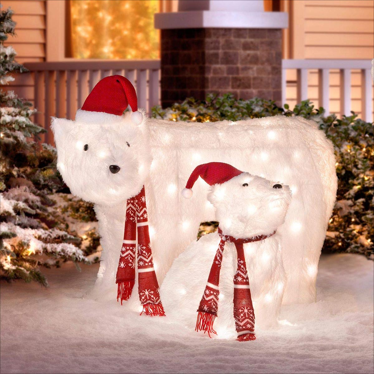 30 Best Indoor / Outdoor Christmas Decorations & Ornaments