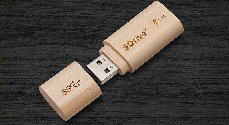 Download Free Wooden USB Flash Drive Mockup PSD | Designbolts