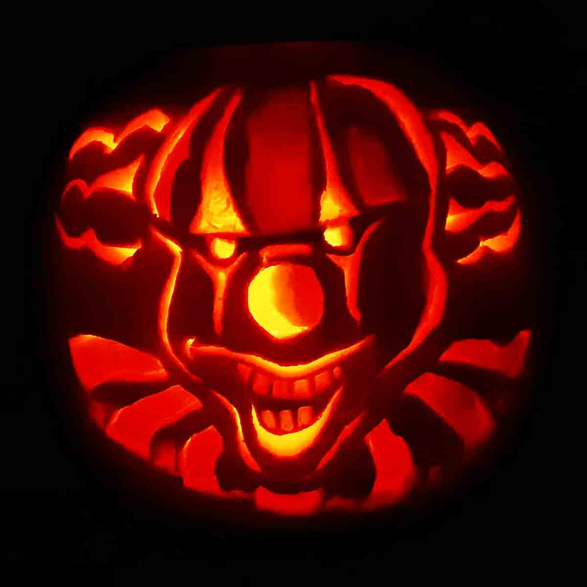 25 Cool Creative Scary Halloween Pumpkin Carving Ideas Designs 