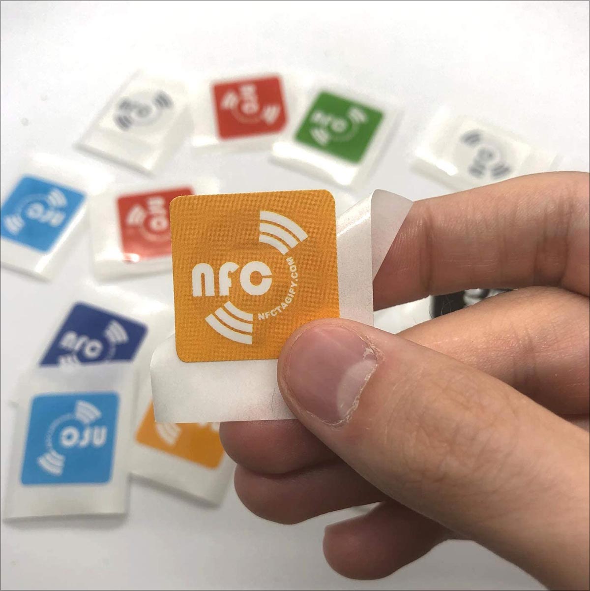 30Pcs PVC NFC Tags Waterproof Nft Tags Stick on Books Phones Walls Most  Surfaces for Various Induction Machines Product Certification Outdoor  Intelligent Advertising Business Cards and More : : Stationery  & Office