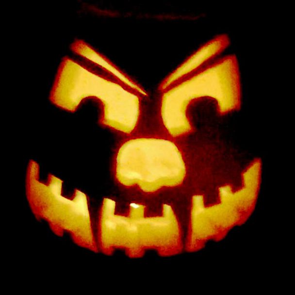 30+ Scary Halloween Pumpkin Carving Ideas 2022 - Designbolts